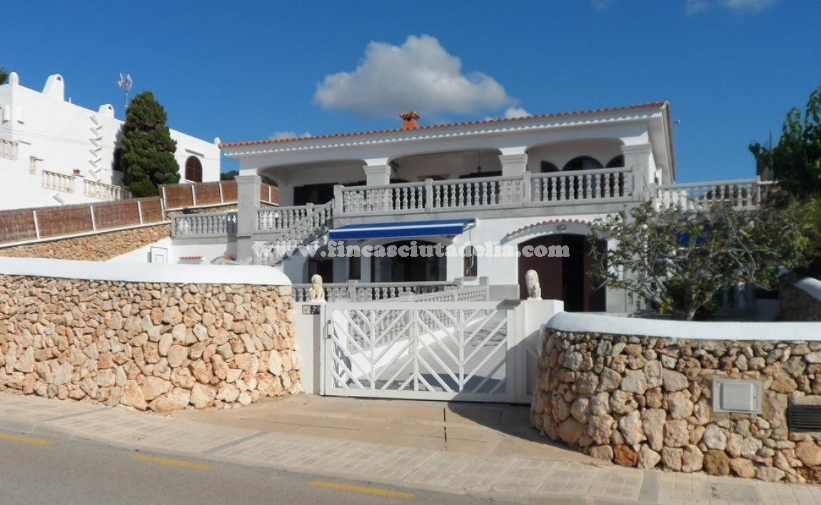 CHALET CON LICENCIA TURISTICA